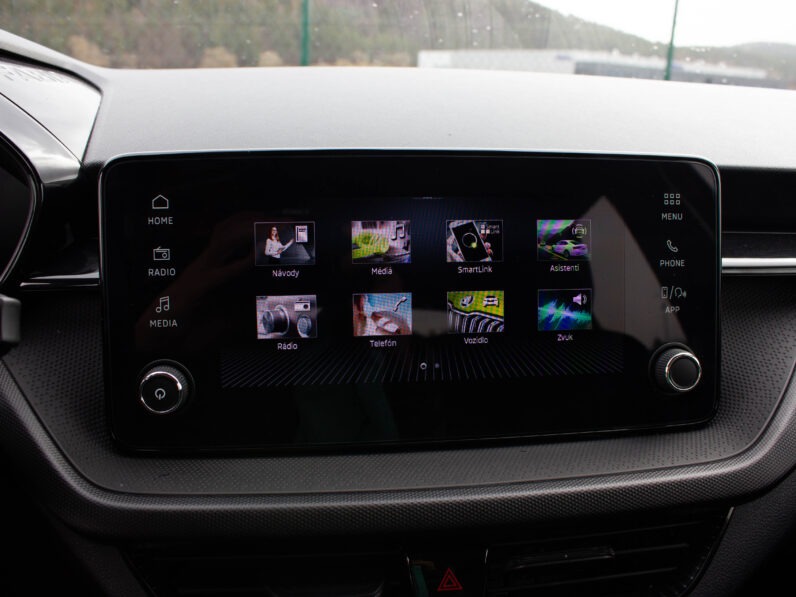 
								Škoda Fabia 1.0 TSI, VIRTUAL COCKPIT, LED, TEMPOMAT, 2025 full									