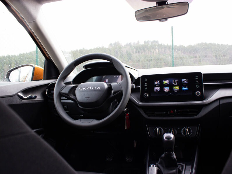 
								Škoda Fabia 1.0 TSI, VIRTUAL COCKPIT, LED, TEMPOMAT, 2025 full									