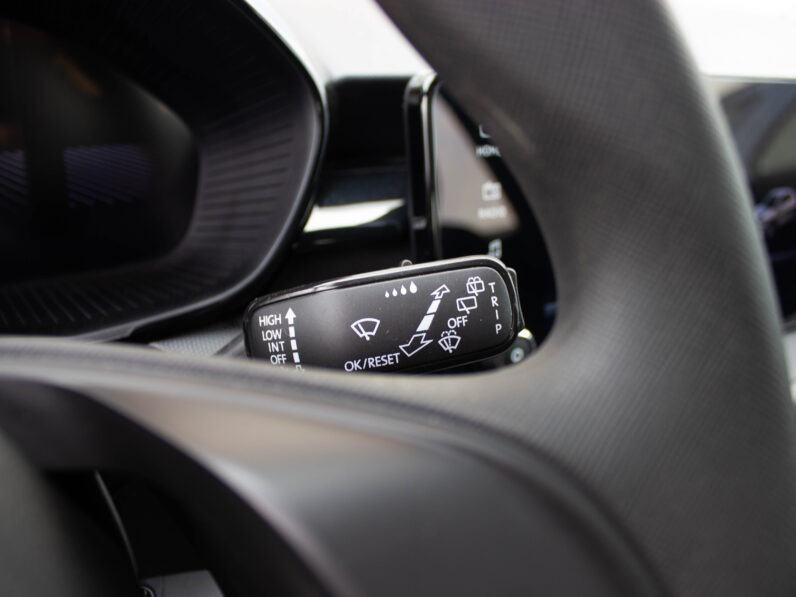 
								Škoda Fabia 1.0 TSI, VIRTUAL COCKPIT, LED, TEMPOMAT, 2025 full									