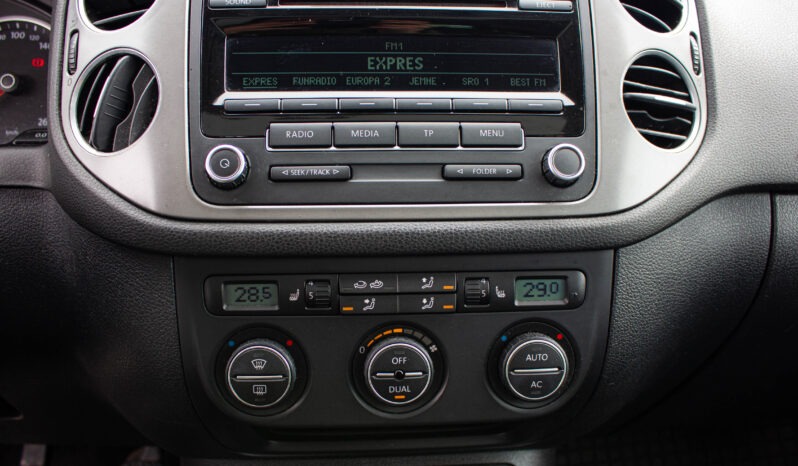 
								Volkswagen Tiguan 2.0 TDI 4MOTION, PANORÁMA, KOŽA, full									