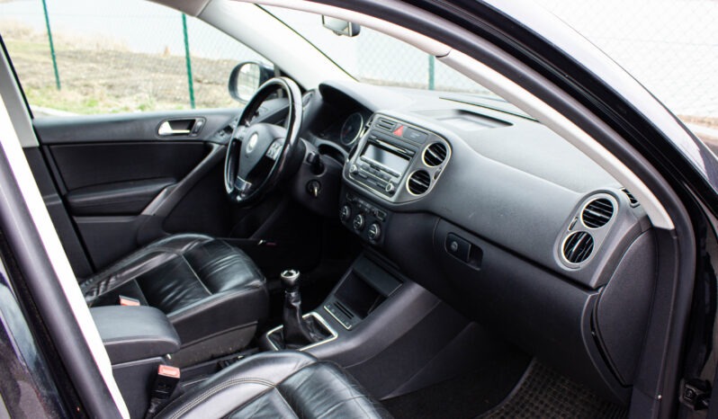 
								Volkswagen Tiguan 2.0 TDI 4MOTION, PANORÁMA, KOŽA, full									