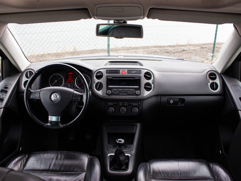 
								Volkswagen Tiguan 2.0 TDI 4MOTION, PANORÁMA, KOŽA, full									