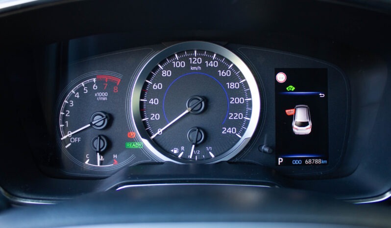 
Toyota Corolla 2.0 Hybrid 112kW full									