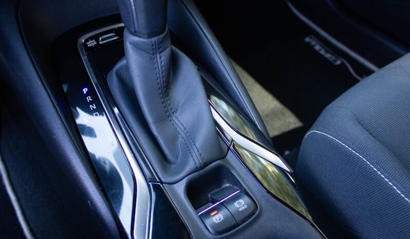 
Toyota Corolla 2.0 Hybrid 112kW full									