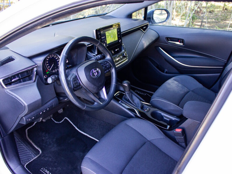 
Toyota Corolla 2.0 Hybrid 112kW full									