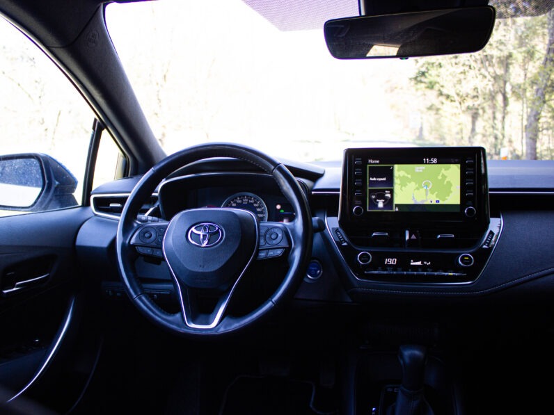 
Toyota Corolla 2.0 Hybrid 112kW full									