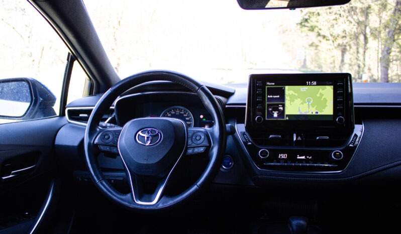 
Toyota Corolla 2.0 Hybrid 112kW full									