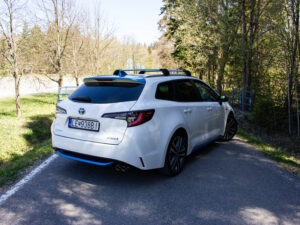 Toyota Corolla 2.0 Hybrid 112kW