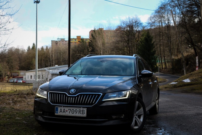 
								Škoda SuperB Laurin&klement 4×4 full									
