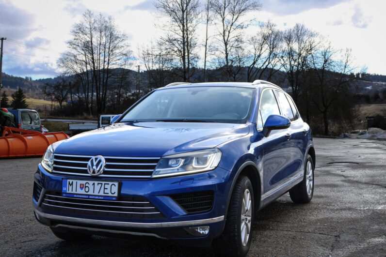 
								Volkswagen Touareg 7P, 3.0 V6 TDI 150 kW full									