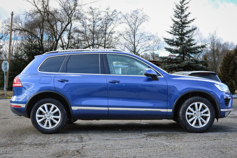 
								Volkswagen Touareg 7P, 3.0 V6 TDI 150 kW full									