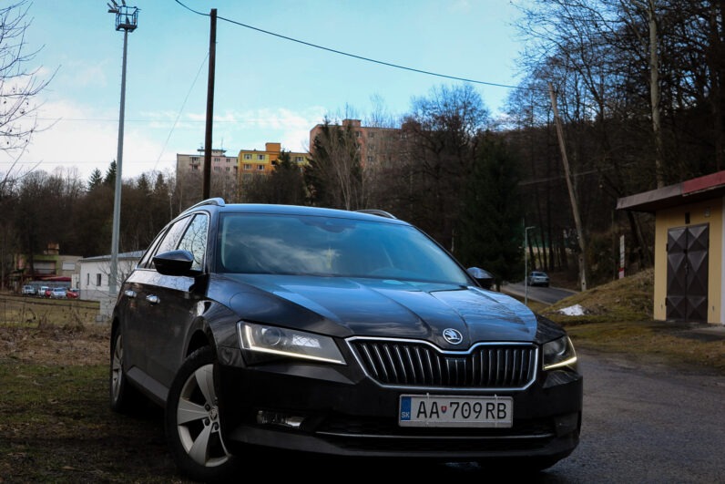 
								Škoda SuperB Laurin&klement 4×4 full									