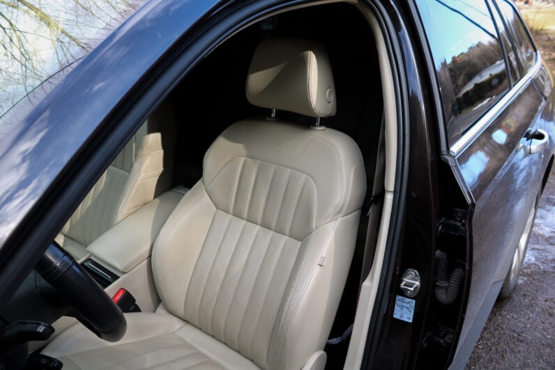 
								Škoda SuperB Laurin&klement 4×4 full									