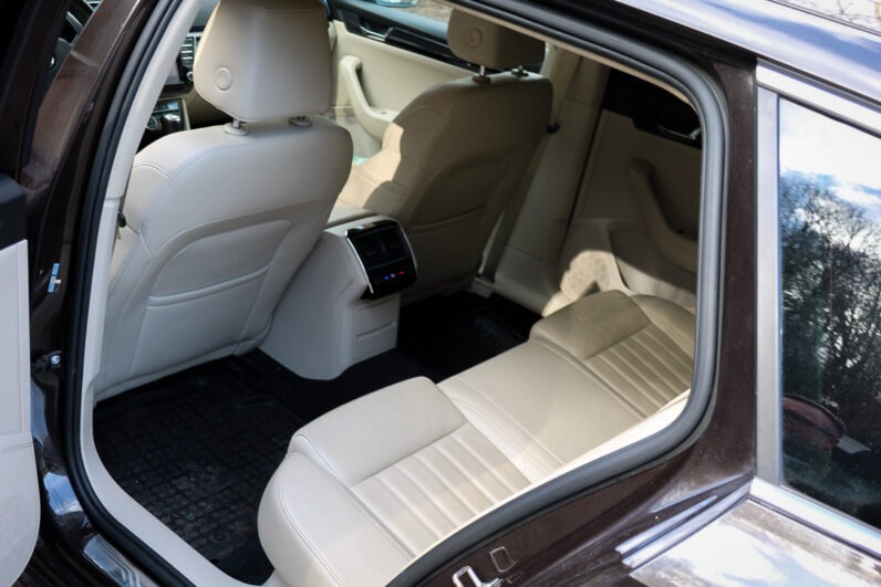 
								Škoda SuperB Laurin&klement 4×4 full									