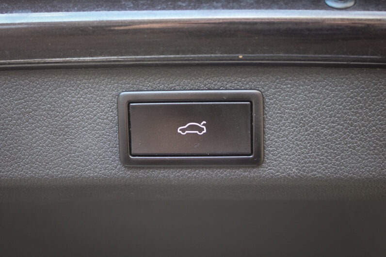 
								Škoda SuperB Laurin&klement 4×4 full									