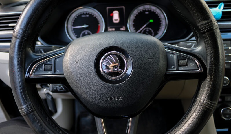 
								Škoda SuperB Laurin&klement 4×4 full									