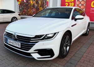 Volkswagen Arteon R-Line 2.0 TDI DSG, AJ NA SPLÁTKY
