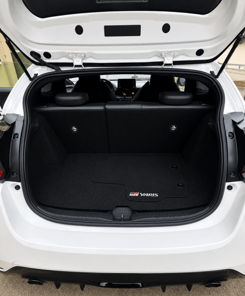 
								Toyota GR Yaris 261PS 4×4, 1. majiteľ, QuickShifter, PPF full									