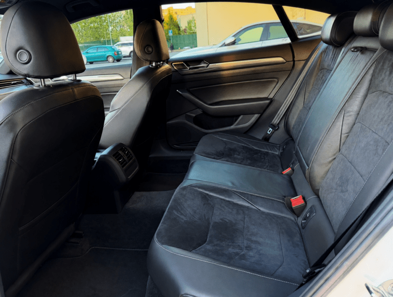 
								Volkswagen Arteon R-Line 2.0 TDI DSG, AJ NA SPLÁTKY full									