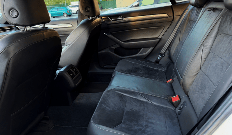 
								Volkswagen Arteon R-Line 2.0 TDI DSG, AJ NA SPLÁTKY full									