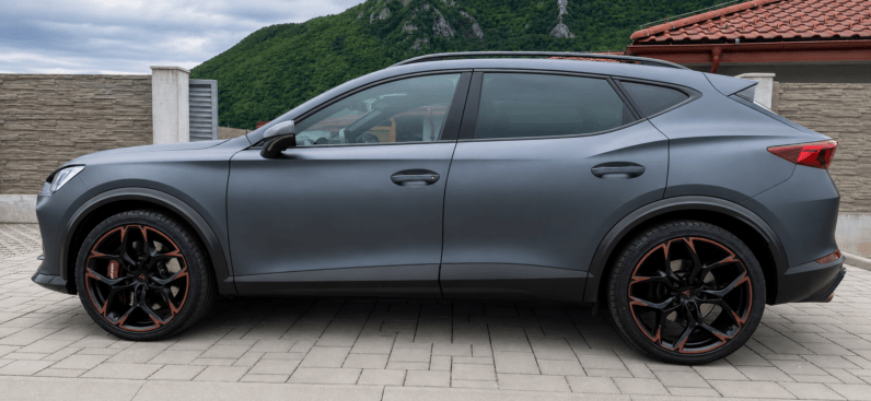 
								Cupra Formentor VZ5 390PS 4×4, 1. majiteľ, servis Cupra, TOP full									