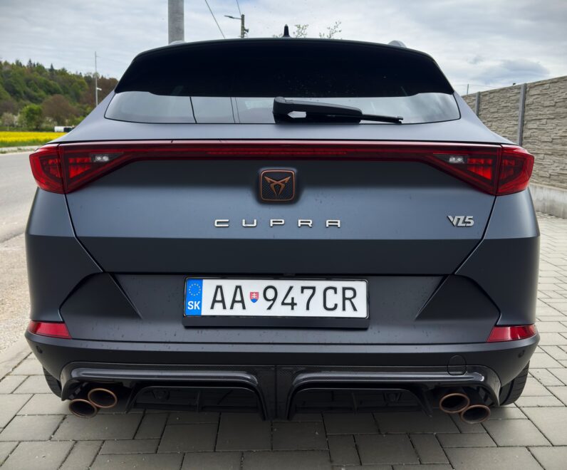 
								Cupra Formentor VZ5 390PS 4×4, 1. majiteľ, servis Cupra, TOP full									