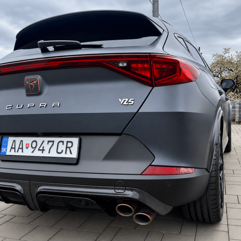 
								Cupra Formentor VZ5 390PS 4×4, 1. majiteľ, servis Cupra, TOP full									