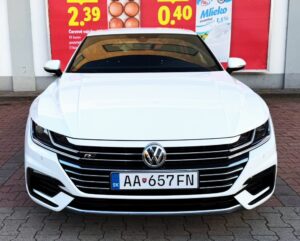 Volkswagen Arteon R-Line 2.0 TDI DSG, AJ NA SPLÁTKY