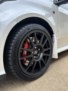 Toyota GR Yaris 261PS 4×4, 1. majiteľ, QuickShifter, PPF