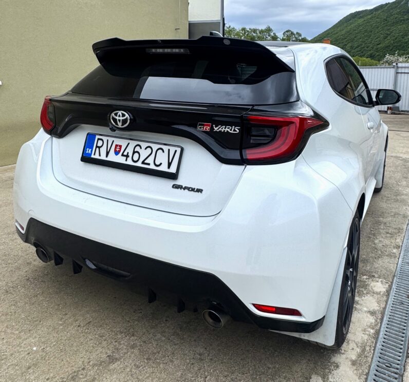 
								Toyota GR Yaris 261PS 4×4, 1. majiteľ, QuickShifter, PPF full									