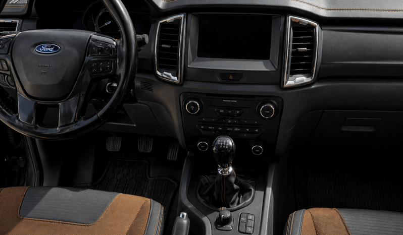 
								Ford Ranger Wildtrak 3.2 TDCi 4×4, Slovenské, servis, ťažné 3.5t full									
