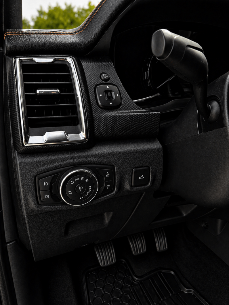 
								Ford Ranger Wildtrak 3.2 TDCi 4×4, Slovenské, servis, ťažné 3.5t full									