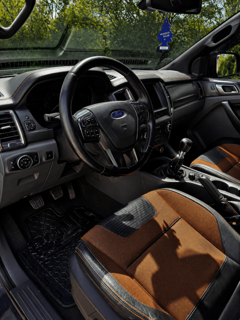 
								Ford Ranger Wildtrak 3.2 TDCi 4×4, Slovenské, servis, ťažné 3.5t full									